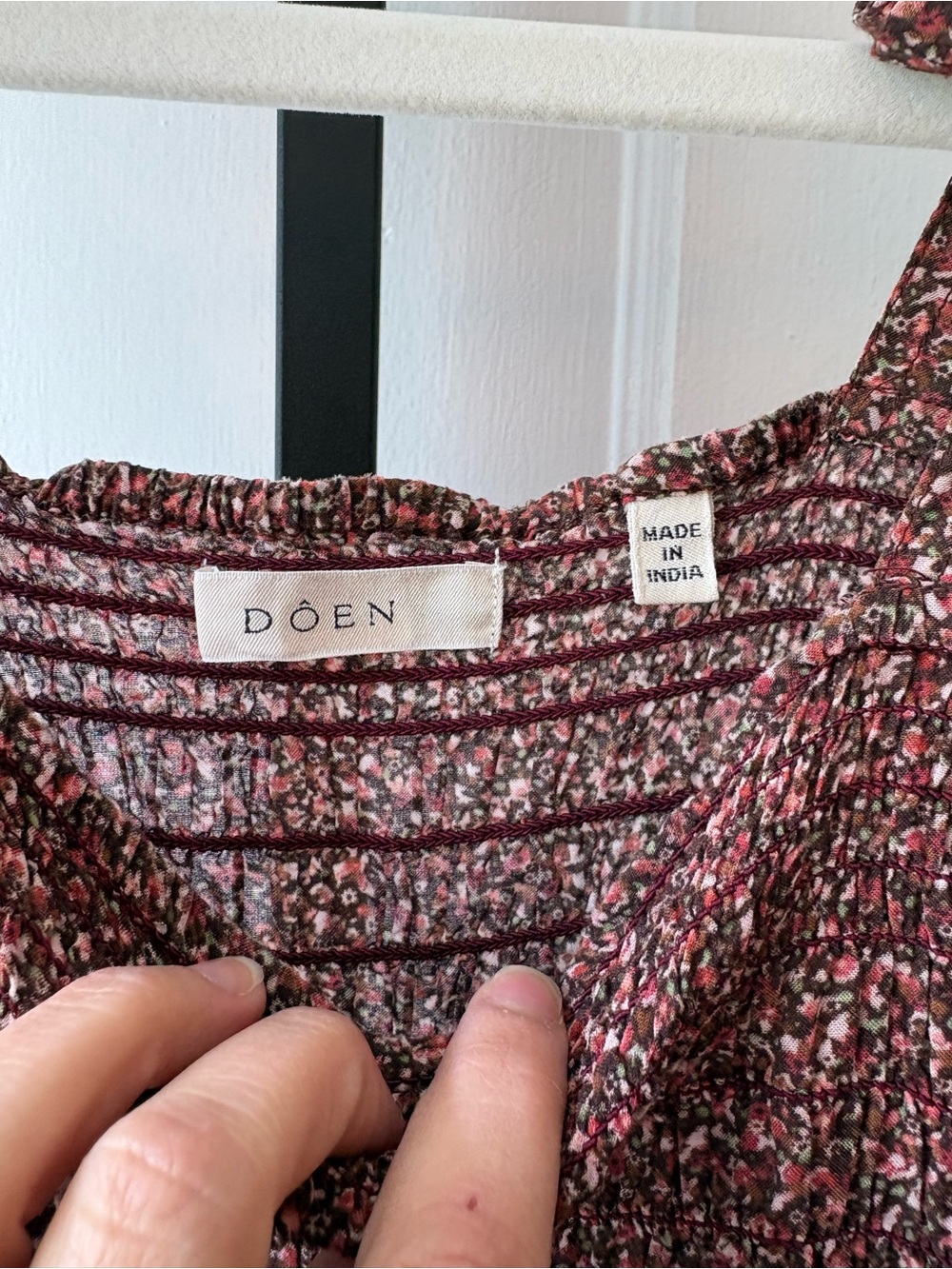 Doen | Smocked Tie-Shoulder Midi Dress | Floral | Medium - Picture 7 of 12